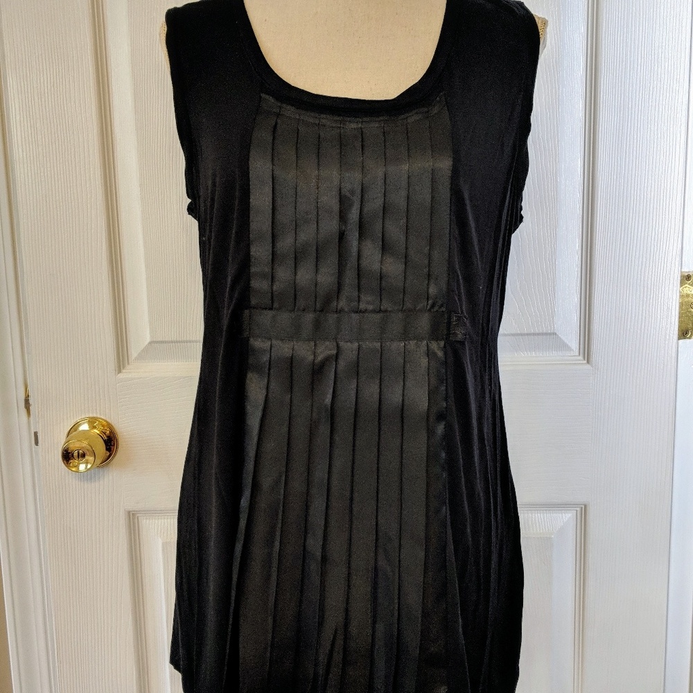 Simply Vera by Vera Wang Black Tank with Satin